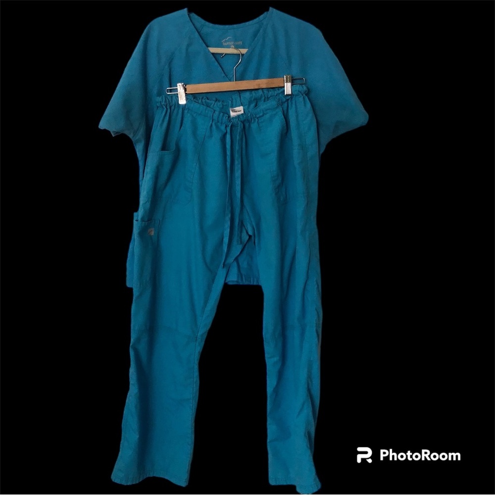 Comfy Butter Soft Large Turquoise Blue Scrub set